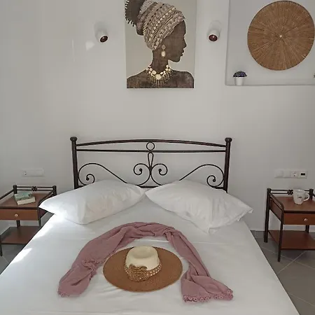 Thiseas Апартаменты *